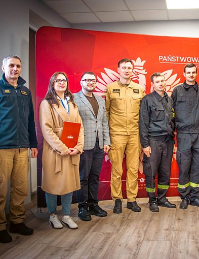 „Biernacki” wdzięczny strażakom. Osobiste podziękowania w komendzie PSP