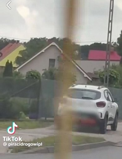 1.500 zł za „skrót” przez chodnik. Niebezpieczne zachowanie w Witaszyczkach