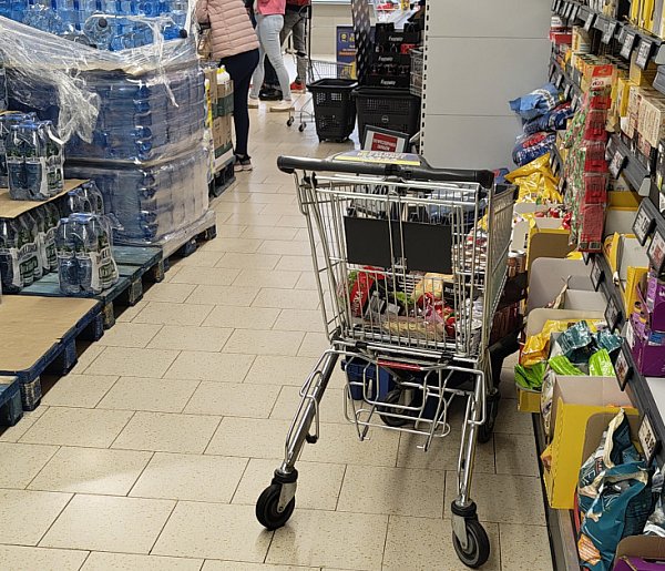 Paraliż w sklepach i hipermarketach. Awaria płatności bezgotówkowych-15169