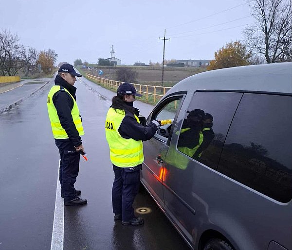 Nie taki „Trzeźwy poranek” w Jarocinie… Ponad 1.600 kontroli w 3 godziny!-15845