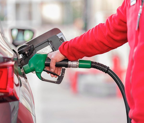 UOKiK skontrolował paliwa. Sprawdź, które stacje wypadły najgorzej-15894