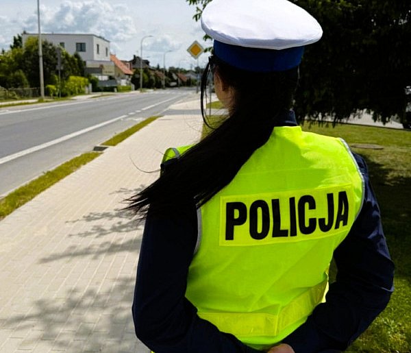 Policja zatrzymała 25-latka z pleszewskiego. Złamał zakaz prowadzenia pojazdów-16542