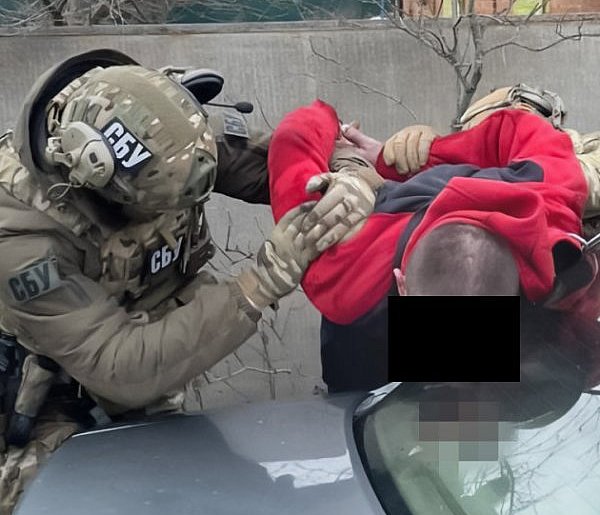 36 laboratoriów, setki kilogramów narkotyków. Akcja CBŚP też w Lubiatówku