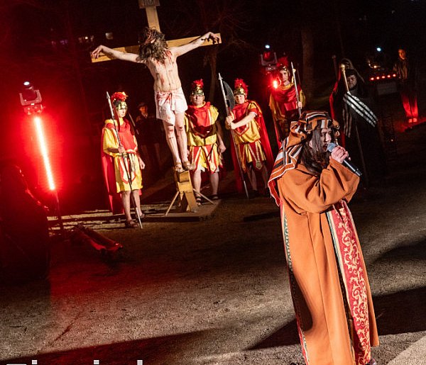 Misterium Męki Pańskiej ulicami Jarocina FOTORELACJA