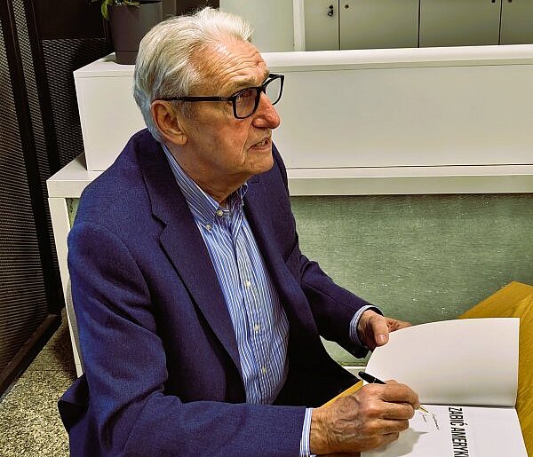 Bogusław Wołoszański z opowieścią o historii w Jarocinie FOTORELACJA
