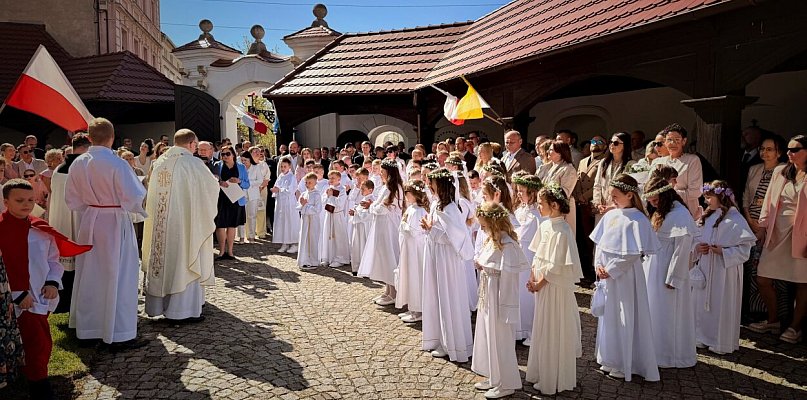 Pierwsza Komunia Święta 2026 w parafii pw. Św. Marcina w Jarocinie FOTORELACJA