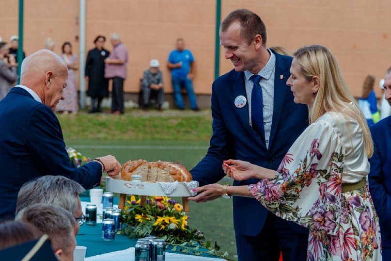 Classic i Marcin Kłosowski rozbawili publiczność na dożynkach w Cielczy