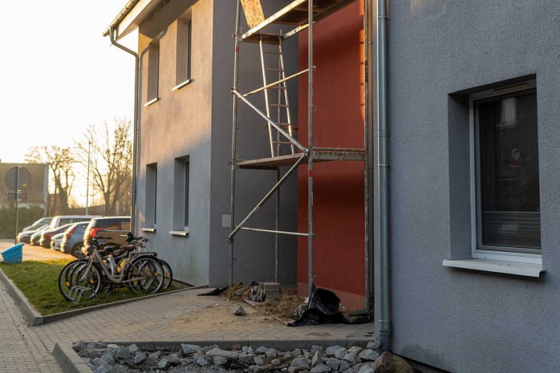 Ruszył remont elewacji w Siedleminie