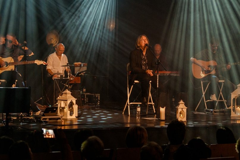 Universe na kolędową nutę