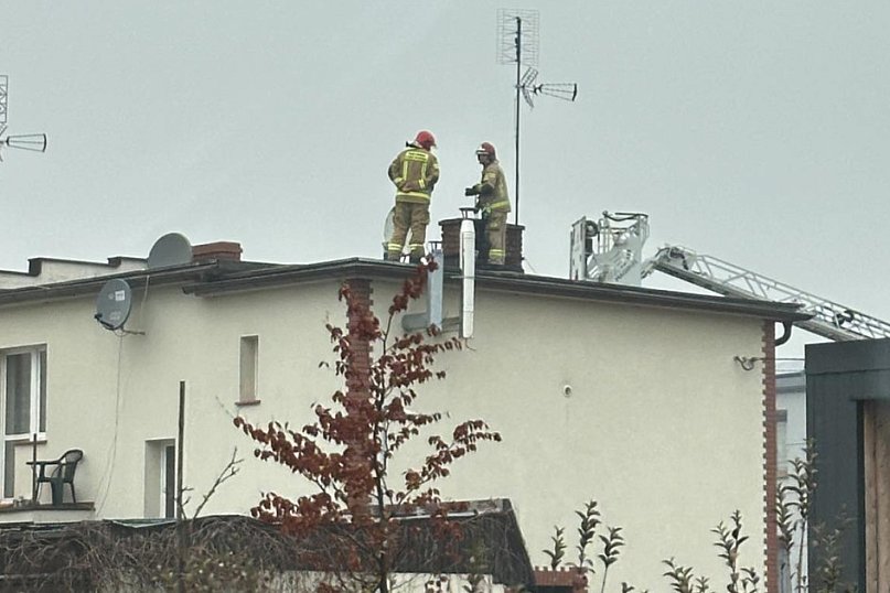 Pożar sadzy w kominie na ul. Chrobrego w Jarocinie