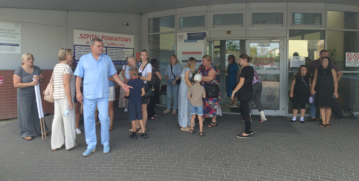 Kolejny protest pielęgniarek i położnych w Jarocinie. Co dalej z porodówką?