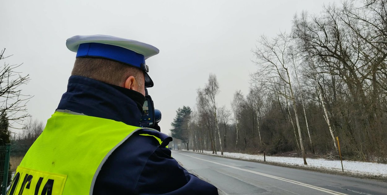 105 km/h w terenie zabudowanym! 20-latek stracił prawo jazdy