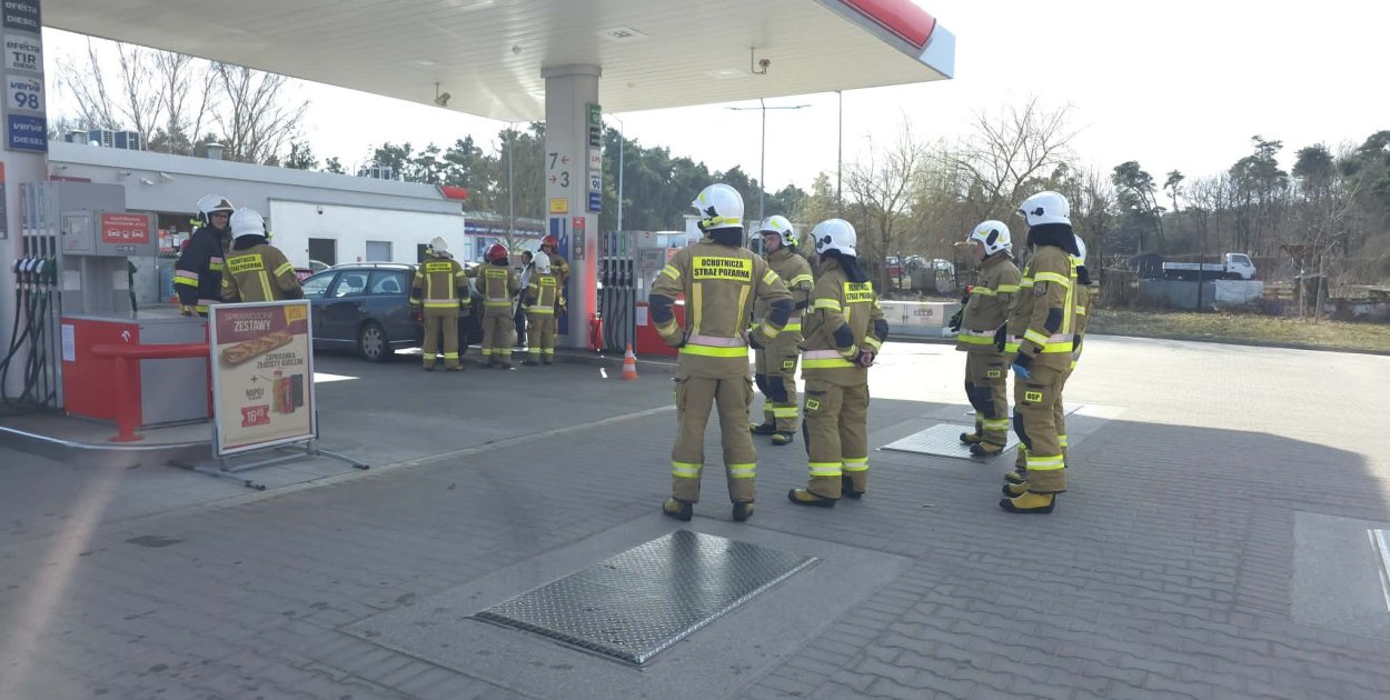 Problemy podczas tankowania gazu w Jarocinie. Interweniowała straż pożarna