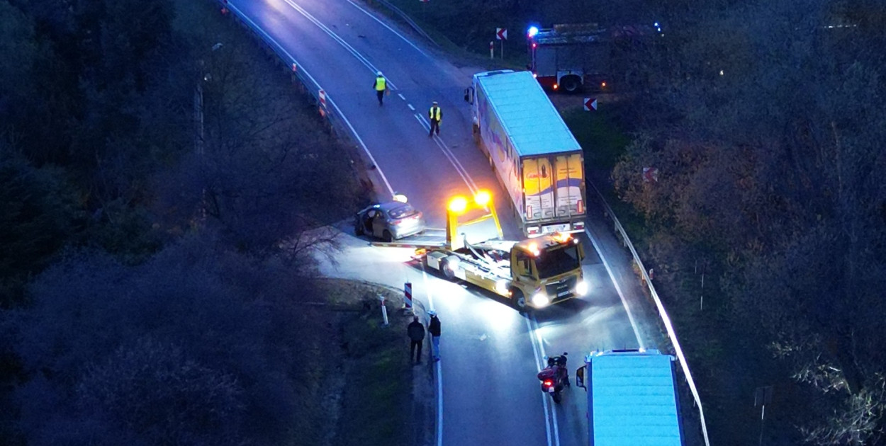 Poważny wypadek w Witaszycach. Droga krajowa nr 11 nieprzejezdna (ZDJECIA)